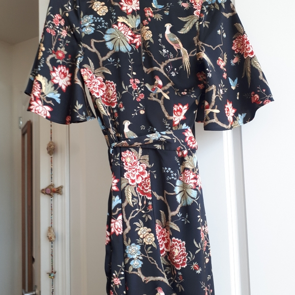 Floral patterned size 0 H&M jumpsuit - Picture 12 of 14
